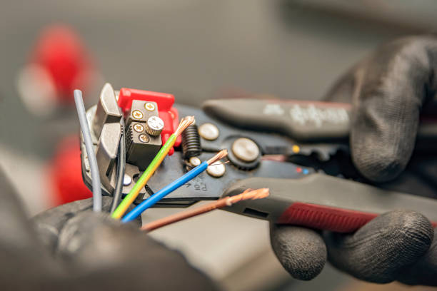 Best Affordable Emergency Electrician  in Rapid City, MI